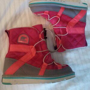 SOREL SZ 4 GLACY EXPLORER NEWBIE SHORTIE SNOW BOOTS PINK GRAY NY1874-600 FURRY
